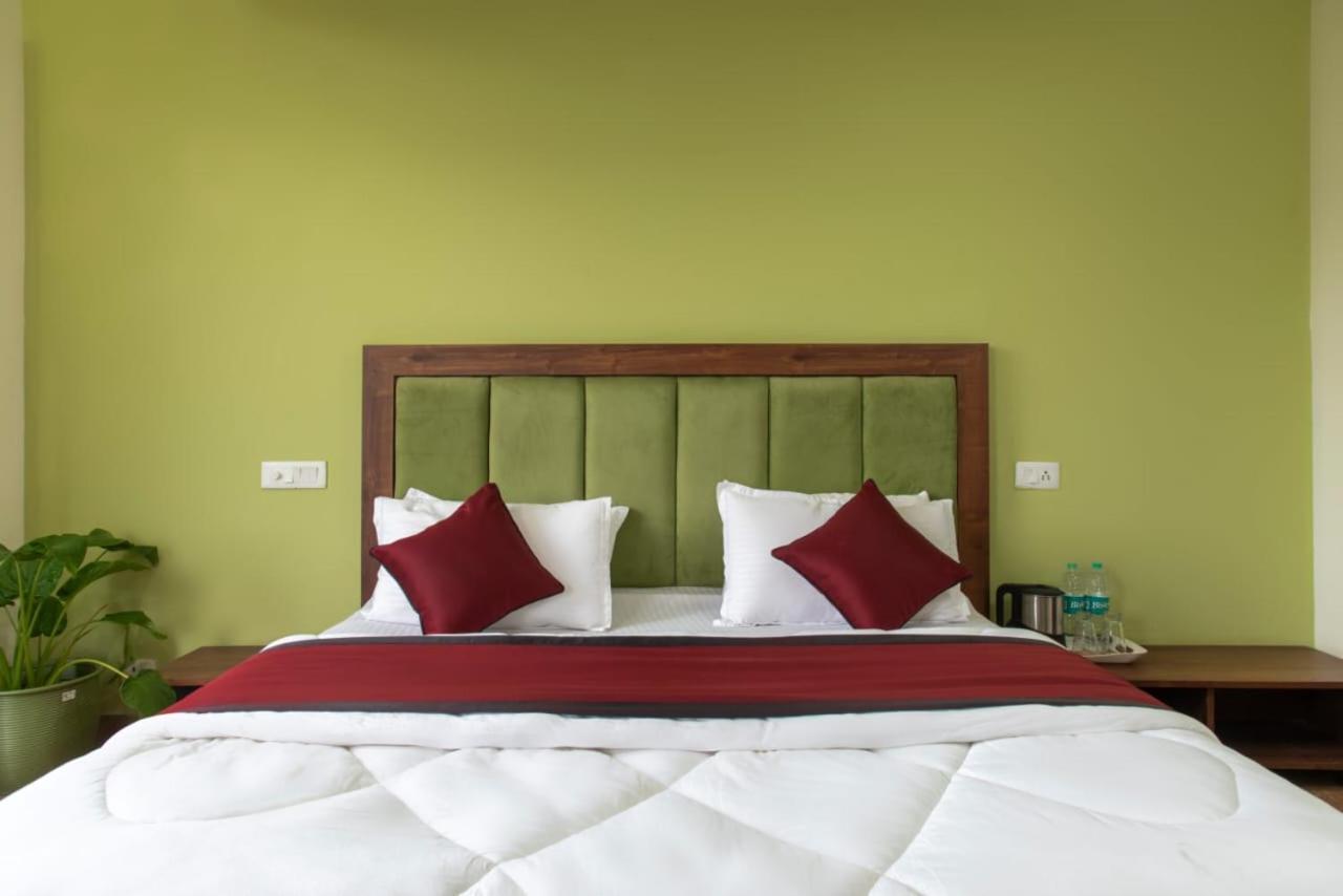 Host Jatin Kasauli Pine Villa 7Oi827O7O3 Exterior photo